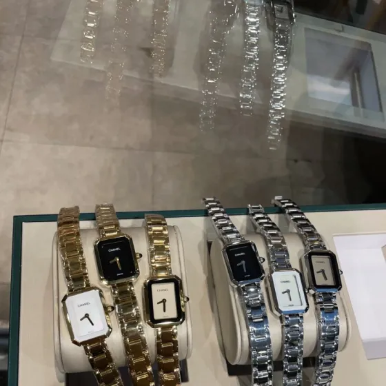 Chanel Premiere silver-tone case and bracelet black dial 26mm Women s Quartz — 1:1 Replica Watch