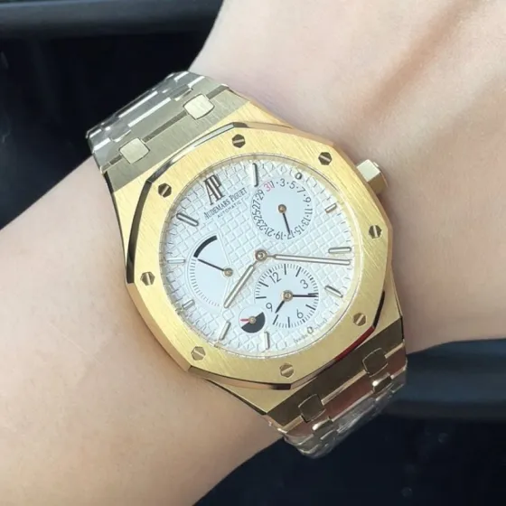 Audemars Piguet Royal Oak Dual Time rose gold case and bezel white dial rose gold bracelet 41mm Men s Automatic