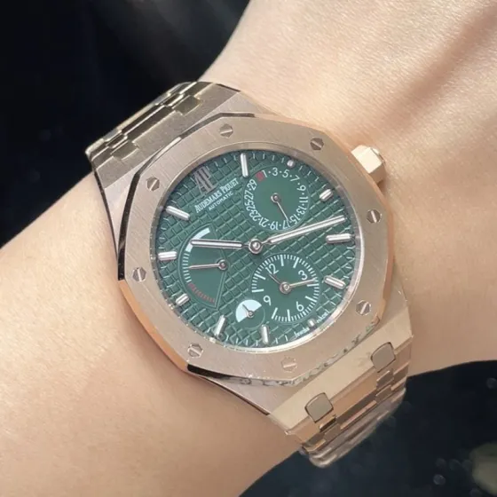 Audemars Piguet Royal Oak Dual Time rose gold case and bracelet green dial 41mm Men s Automatic